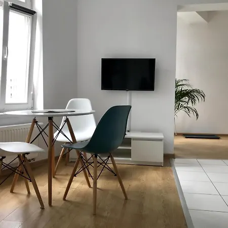 Rents - Stare Parking Gratis * Poznań