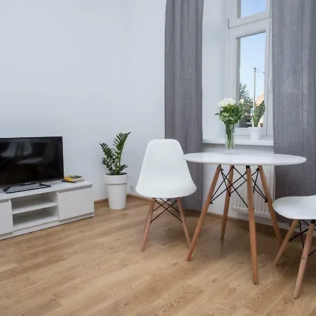 Rents - Stare Parking Gratis *