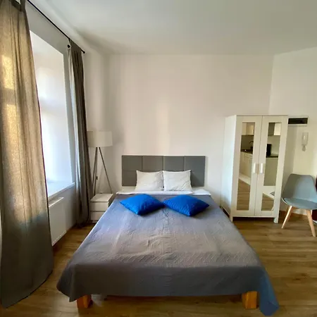 Poznan Rents - Old Town Apartments Mostowa Parking Free * 포즈난