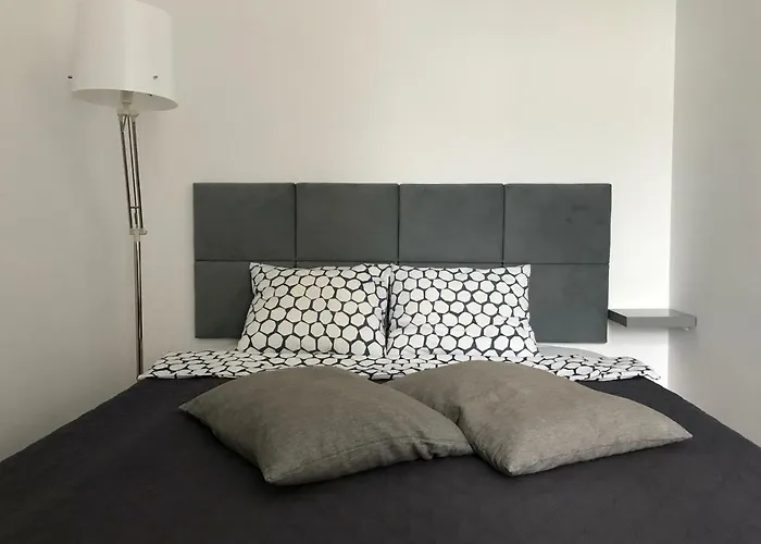 아파트 Poznan Rents - Old Town Apartments Mostowa Parking Free